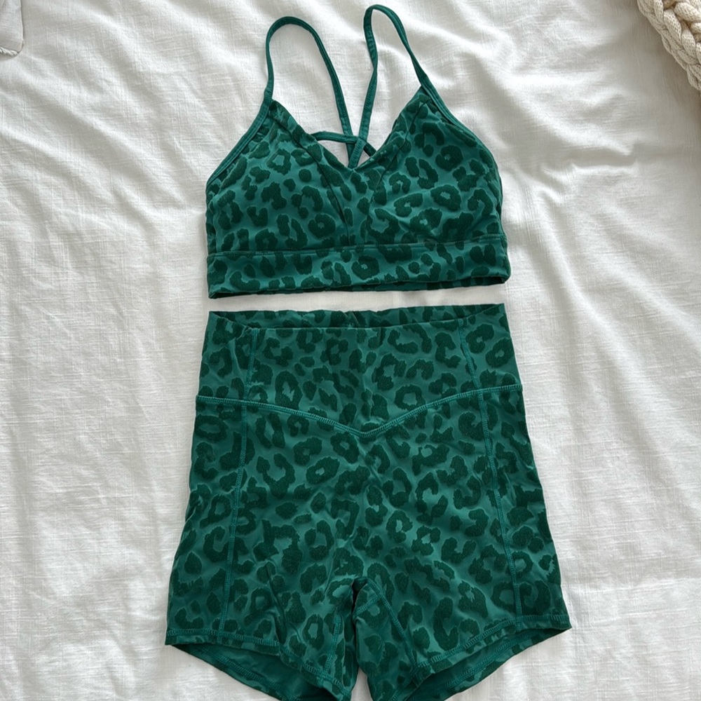 Green Leopard-Print High-Waist Women’s Shorts